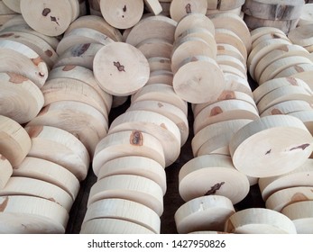 Tamarind Wood Chopping Block In Thailand