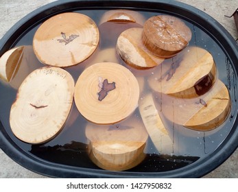 Tamarind Wood Chopping Block In Thailand