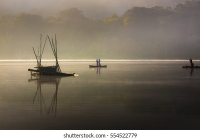 Tamblingan Lake