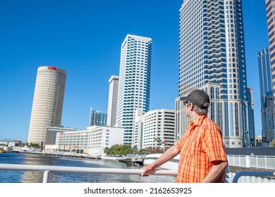 Tampa Florida January 3 2022 Tourist Stock Photo 2162653925 | Shutterstock