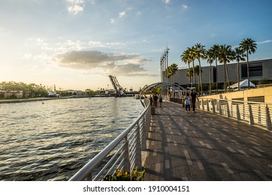 Tampa, Florida - USA - March 25, 2017: Tampa River Walk With Bridge.