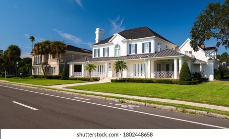 Tampa, Florida USA - September 27, 2019: Luxury Estate Homes On Bayshore Boulevard Along Hillsborough Bay.