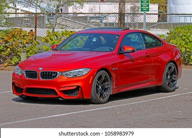Bmw M4 Coupe White Images Stock Photos Vectors Shutterstock