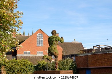 Tamworth, Staffordshire, UK 10 28 2022 Topiary Sculpture In A Park