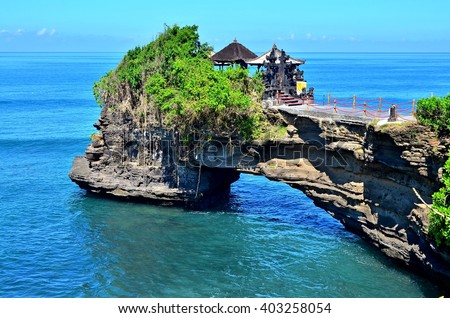 Tanah Lot, Batu Bolong, Bali