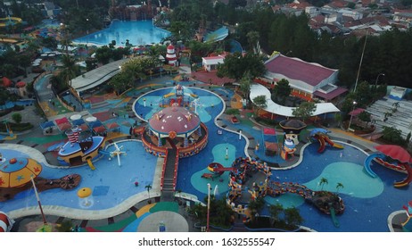 Tangerang, Indonesia - 12/01/2020
Aerial Video Drone Of Ocean Waterpark Amusement Park In BSD City Tangerang. Giant Octopus Statue, Giant Swimming Pool, Pirate