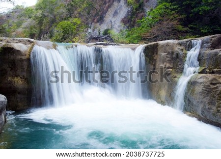 Tanggedu Waterfall is a waterfall located in Tanggedu Village, Kanatang District, East Sumba Regency, East Nusa Tenggara. This waterfall is known as the 