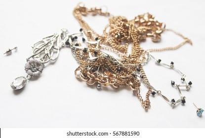 Tangled Necklaces