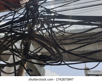 A Tangled Power Cord Looks Messy And Cluttered