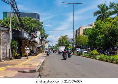 Tanjung Duren Raya Road In Grogol Petamburan Jakarta Indonesia. Captured In April 9th, 2022