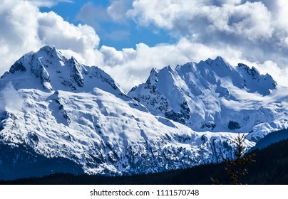 Tantalus Mountain Range