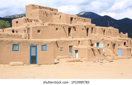 Taos Pueblo National Historical Landmark, Unesco World Heritage, New Mexico, USA