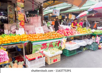 Taoyuan, Taiwan - MARCH11, 2017 : Daxi Old Street, Market