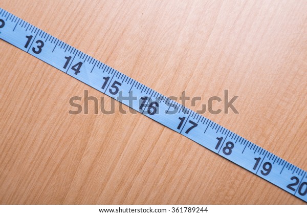 Tape measure in
centimeter