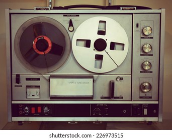 35,094 Vintage tape recorder Images, Stock Photos & Vectors | Shutterstock