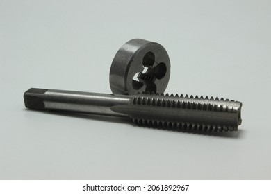 Taps And Dies For Metal For Threading For Nuts And Bolts 