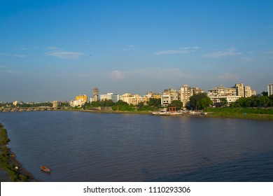  Tapti River, Surat, Gujarat, India.