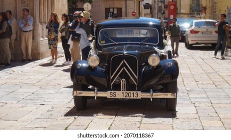 Taragona, Spain. 12-05-2017. A Citroën Traction Avant At A Marriage. Used As A Wedding Car.