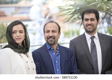 Taraneh Alidoosti, Ashgar Farhadi, Shahab Hosseini Attend 'The Salesman (Forushande)' Photocall During The 69th Cannes Film Festival At The Palais On May 21, 2016 In Cannes, France.