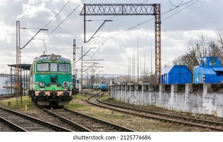 Tarnow, Poland - February 18, 2022: Polish State Railways. An Old Electric Locomotive EU 06 17 Standing On A Sidetrack.