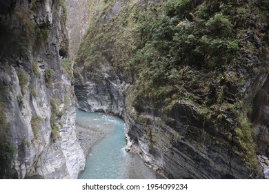 Taroko George Is Located In Taiwan, Traveling By Train Hualien Station