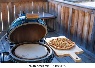 Tarte Flambée From The Bbq Grill, Ready To Eat