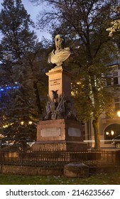 TARTU. ESTONIA. 07 OCTOBER 2019 : Monument To Michael Andreas Barclay De Tolly In Tartu. Estonia