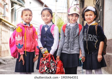 Tashkent, Uzbekistan - October, 2020: The People Of Uzbekistan. Young Children Are On Their Way To School.