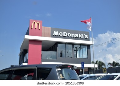 Tasikmalaya, Indonesia September 26, 2021 - Photo Of The Mcdonalds Restaurant Building