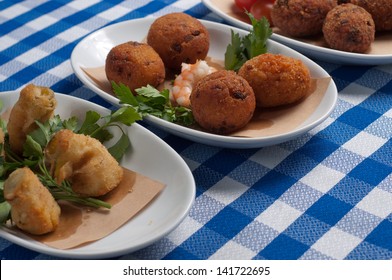 tasty and delicious fried suppli' shrimps and rice