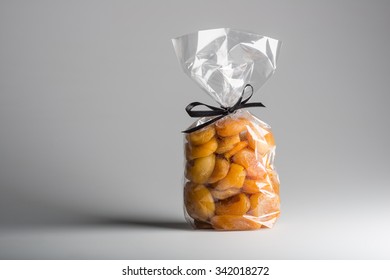 1,094 Apricots plastic containers Images, Stock Photos & Vectors ...