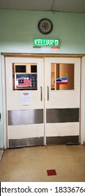 Tawau, Sabah-15 October 2020: Large Door Before Heading Towards The Maternity Ward At A Government Hospital. Malay Word 