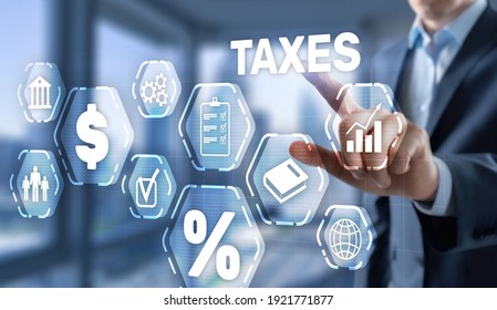 Steuerzahlung. Geschäftsmann, der virtuelle Touchscreen-Druckmaschinen verwendet, Steuerknopf