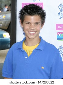 Taylor Lautner The Sisterhood Of The Traveling Pants Premiere Hollywood, CA May 31, 2005