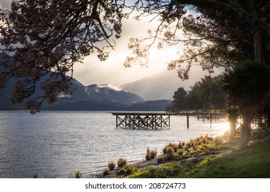 Te Anau Lake New Zealand