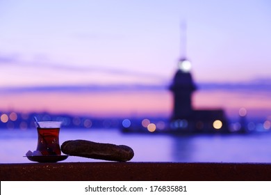 Tea Istanbul, Red Tea, Enjoy Tea And Bagel, Maiden Tower