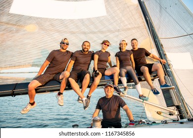 21,051 Sailing teamwork Images, Stock Photos & Vectors | Shutterstock