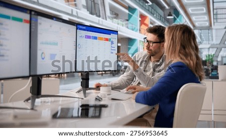 Team Collaboration On CRM Functionality During Corporate Meeting