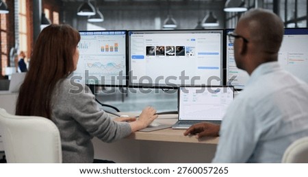 Team Of Managers Collaboratively Monitors Real-time Ad Campaign Data Online