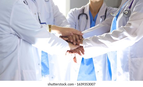 24,890 Medical Partnership Images, Stock Photos & Vectors | Shutterstock