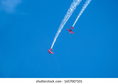 Team Oracle Sean D.Tucker and Jessy Panzer formation aerobatics during the Miramar Air Show, Marine Corps Air Station MCAS, California, USA. September 29, 2019: T