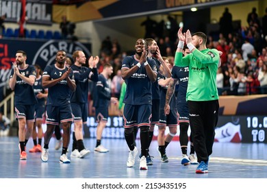 Team Of PSG Celebrates During The EHF Champions League, Play-offs Handball Match Between Paris Saint-Germain (PSG) And Elverum On April 7, 2022 In Paris, France.