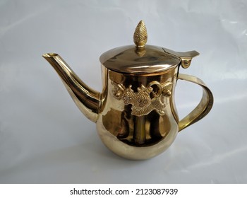 9,035 Golden teapot Images, Stock Photos & Vectors | Shutterstock