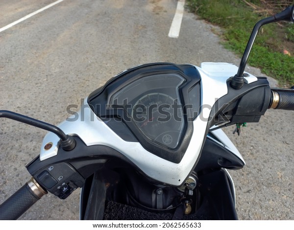 Tebedu,sarawak - October 23,2021:Top view of speedometer\
on Yamaha Motorcycle\
