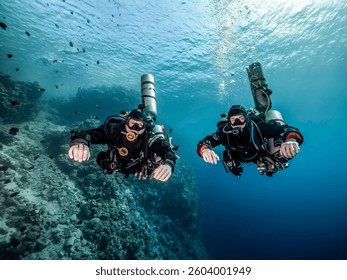 Technical Diver during decompression in the Blue Hole