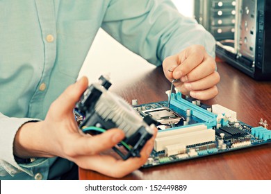  Computer Repair Images Stock Photos Vectors Shutterstock