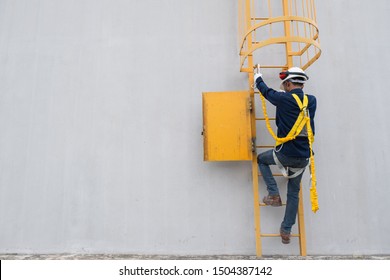 Technician Wear seat belts Safety harness Going up the stairs fixed ladder Working high ground In industrial plants prevent Fall from height Wear protective equipment With space to enter text
