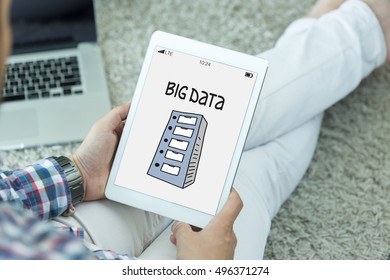 TECHNOLOGY COMMUNICATION INTERNET BIG DATA CONCEPT