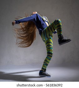 Teen Dancing Sports Suit Stock Photo 561836392 | Shutterstock