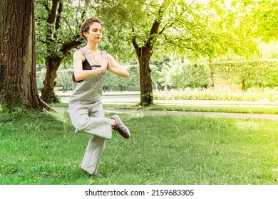 Teen Girl Practicing Yoga Park Yoganatarajasanalord Stock Photo ...